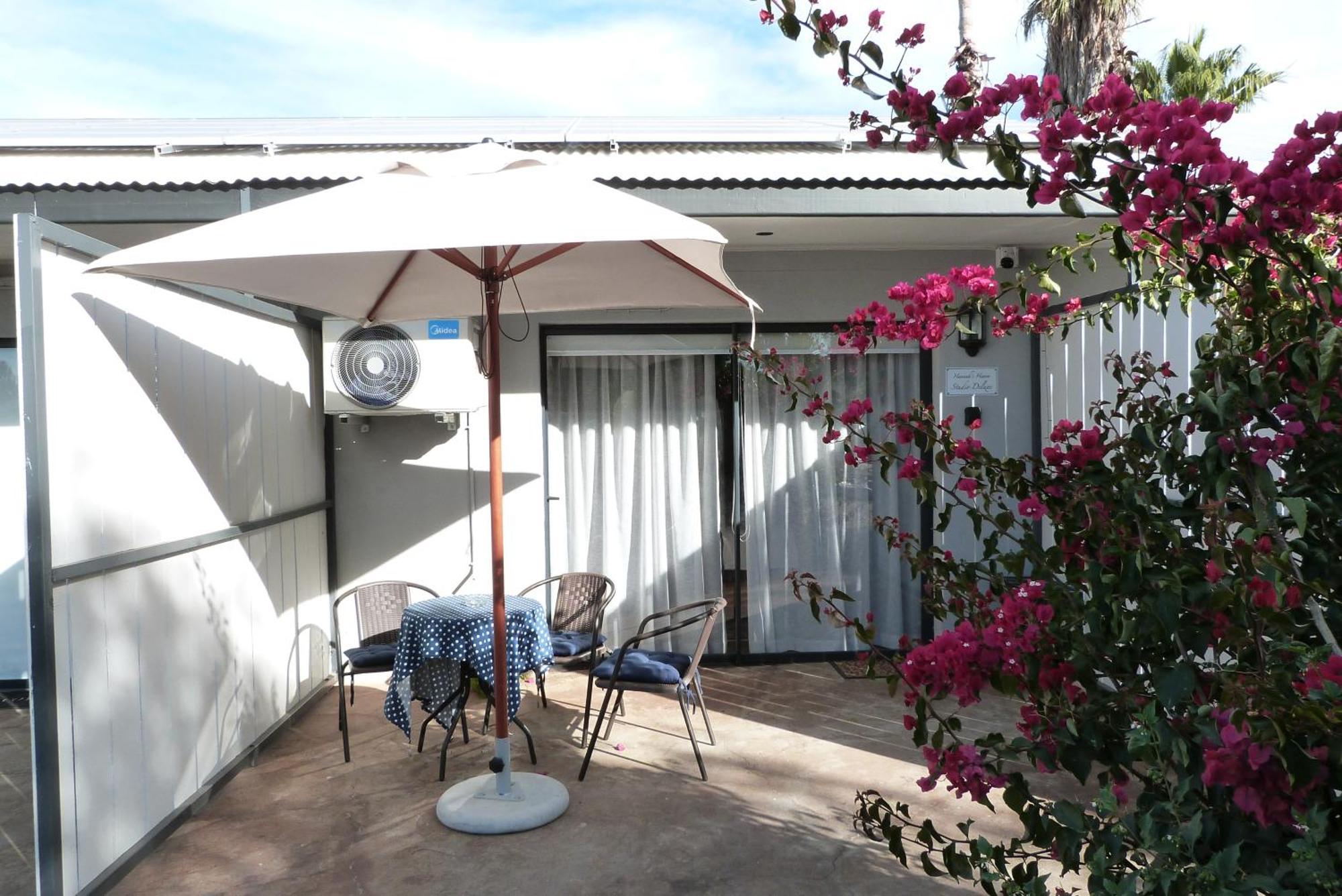 Appartement Hannah'S Haven Studio Deluxe - No Loadshedding à Beaufort West Extérieur photo