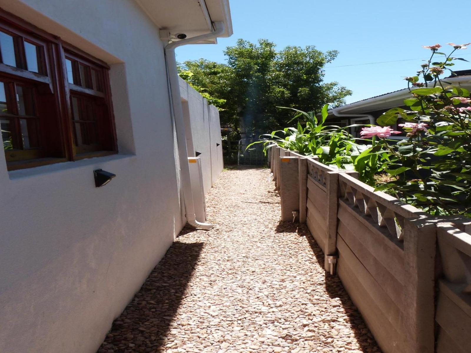 Appartement Hannah'S Haven Studio Deluxe - No Loadshedding à Beaufort West Extérieur photo