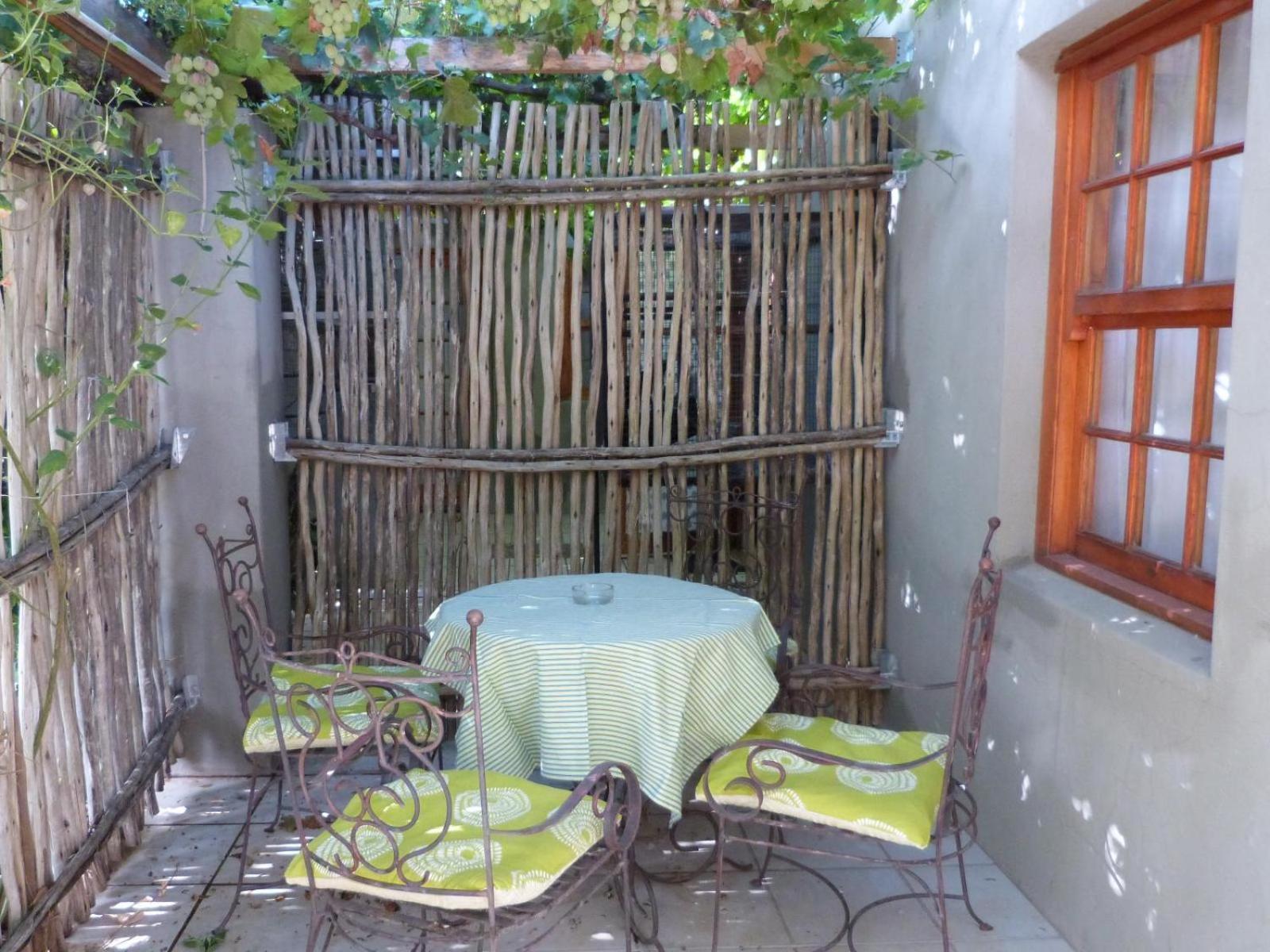 Appartement Hannah'S Haven Studio Deluxe - No Loadshedding à Beaufort West Extérieur photo